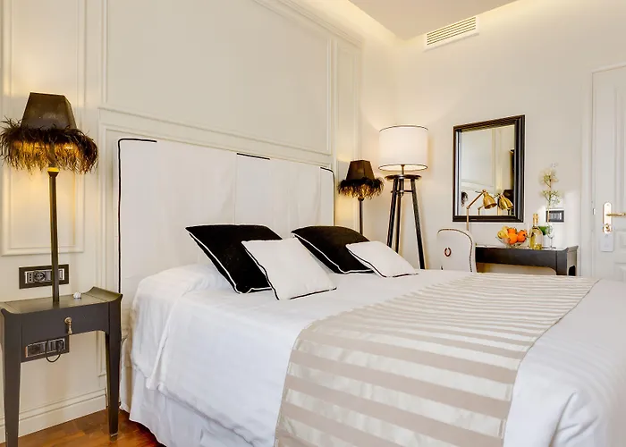 Apartamento Bellezza Al Colosseo - & Apts Roma